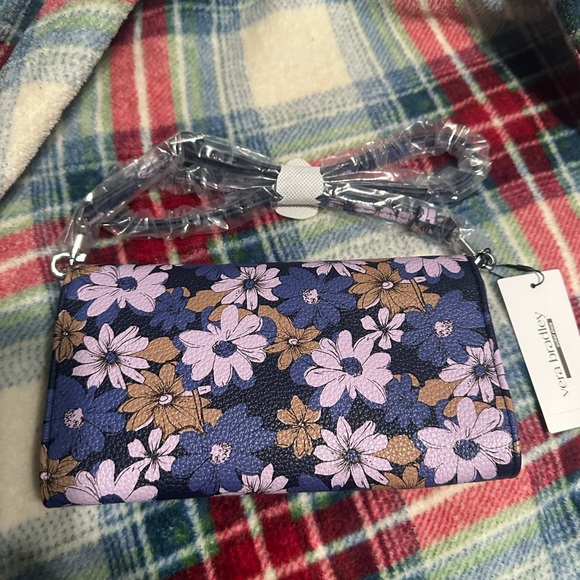 Vera Bradley outlet crossbody wallet NWT - Picture 3 of 6